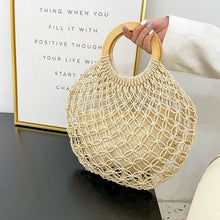 Load image into Gallery viewer, Woven straw purse
